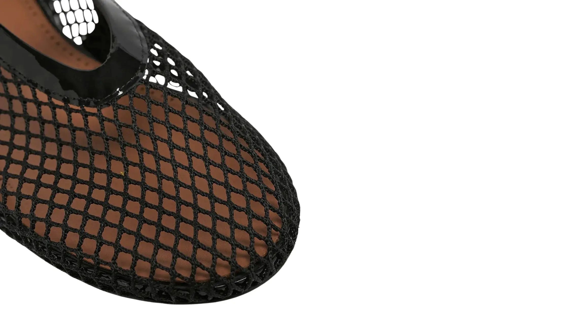  View details for Blending Home Décor and Fashion for a Contemporary Earthy Aesthetic 